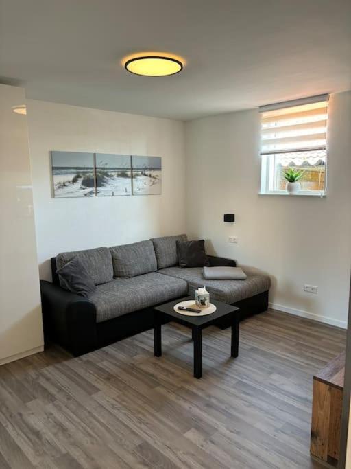 Ferienwohnung In Der Suedpfalz Zeiskam Екстер'єр фото