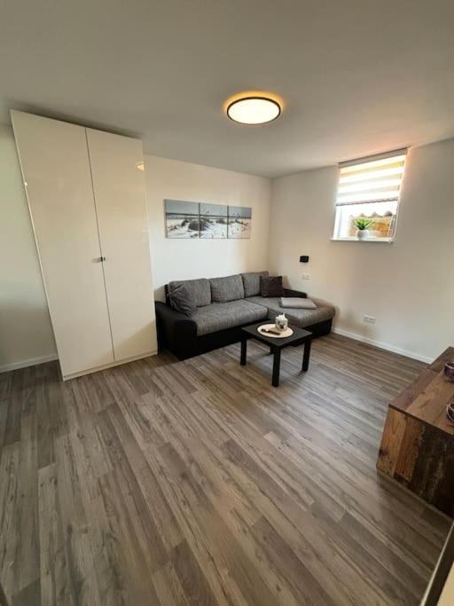 Ferienwohnung In Der Suedpfalz Zeiskam Екстер'єр фото