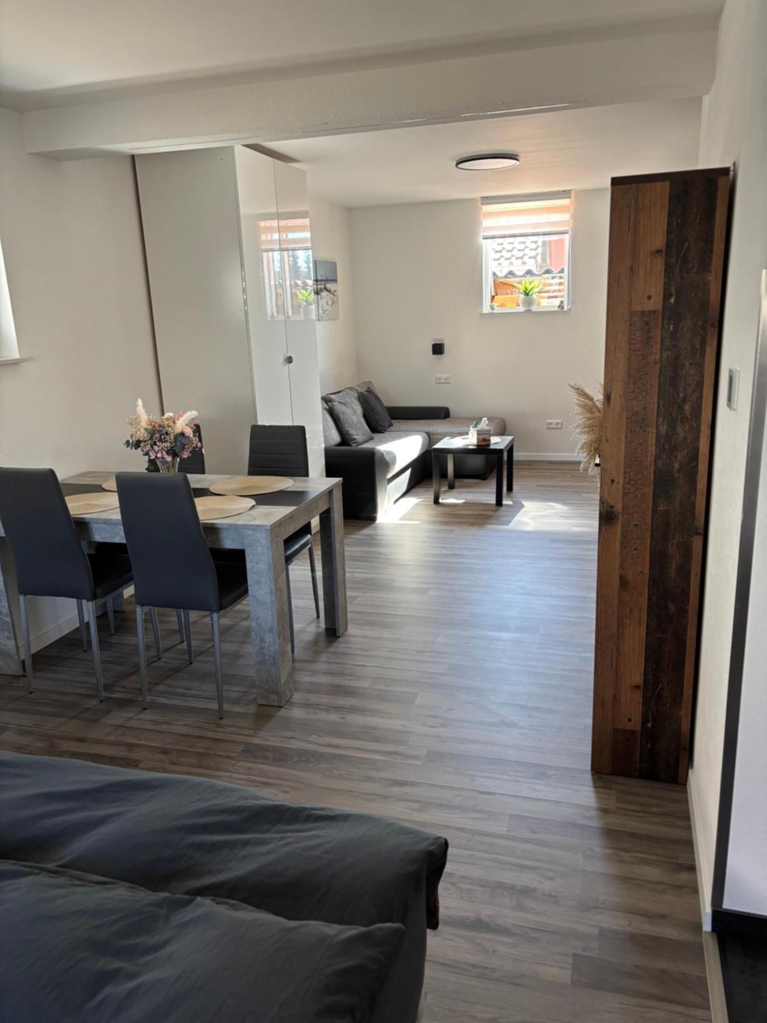 Ferienwohnung In Der Suedpfalz Zeiskam Екстер'єр фото